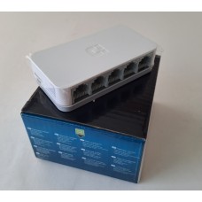 Концентратор IP 5-Port IP HUB 10/100